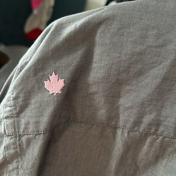 Brand new dress shirt - Picture 3 of 3